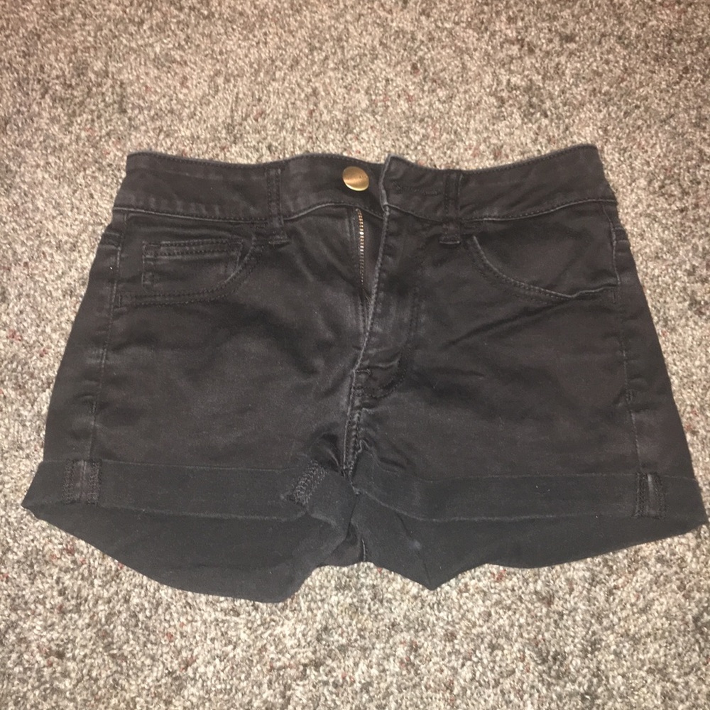 High waisted black AE denim shorts